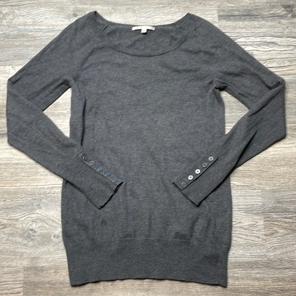 GAP Women’s Charcoal Wool Blend Crew Neck Sweater with button cuff, size small